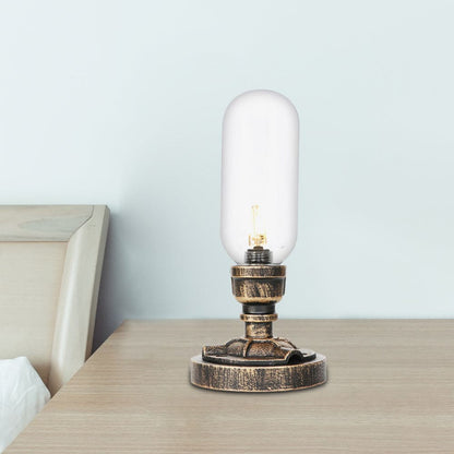 Lampe de table moderne à design industriel en métal