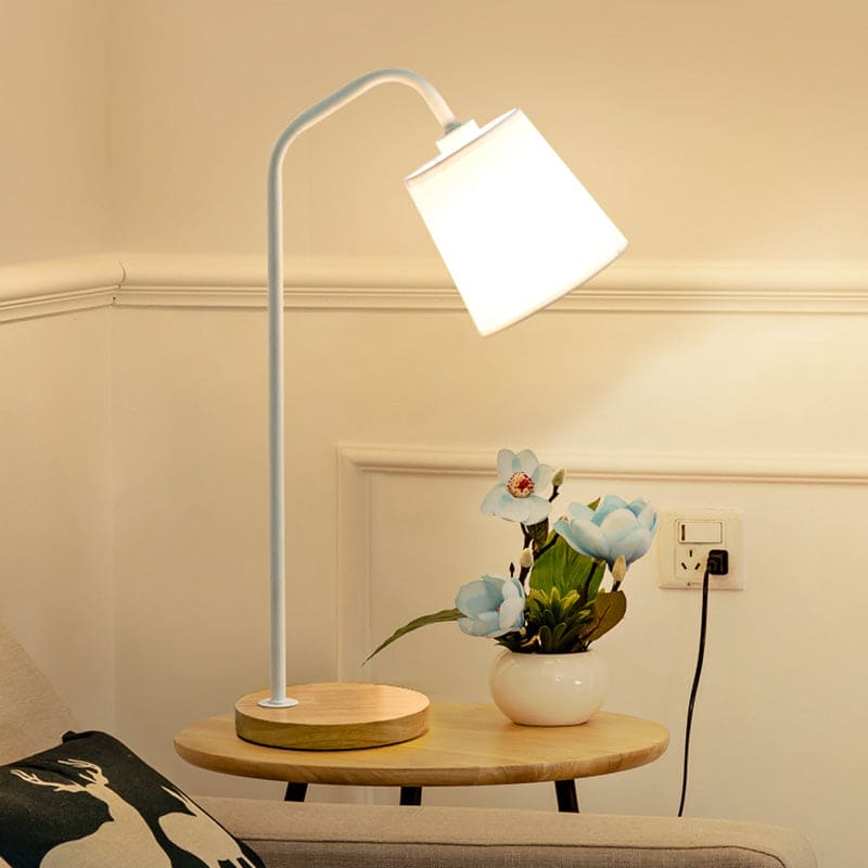 Lampe de Bureau Élégante Conique