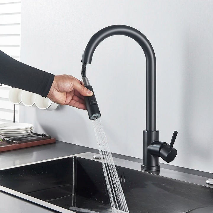 Mitigeur de cuisine tactile rétractable à capteur intégré