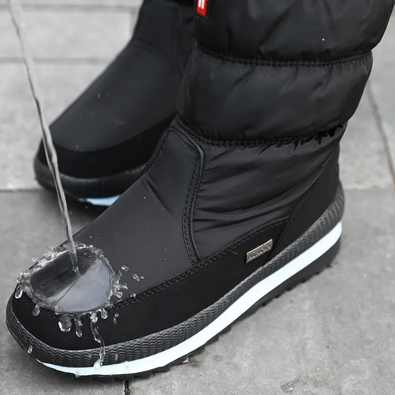 Bottes à plate-forme en cuir synthétique élégantes