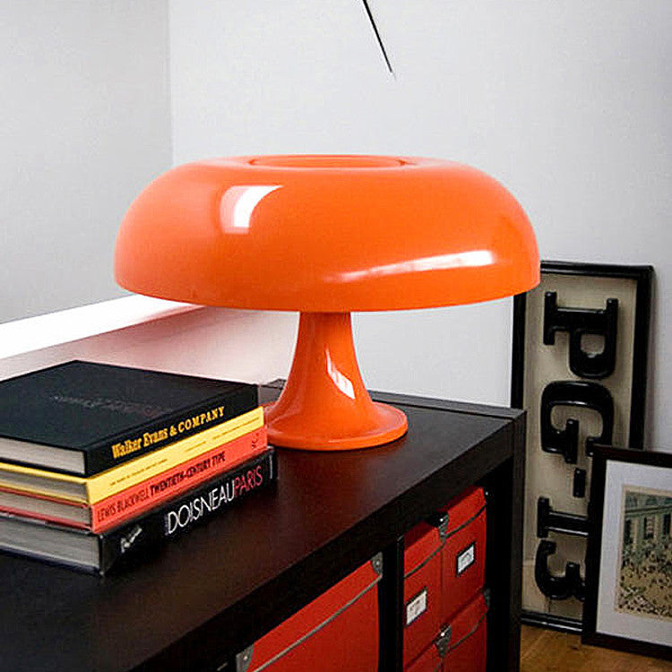 Lampe champignon LED design nordique